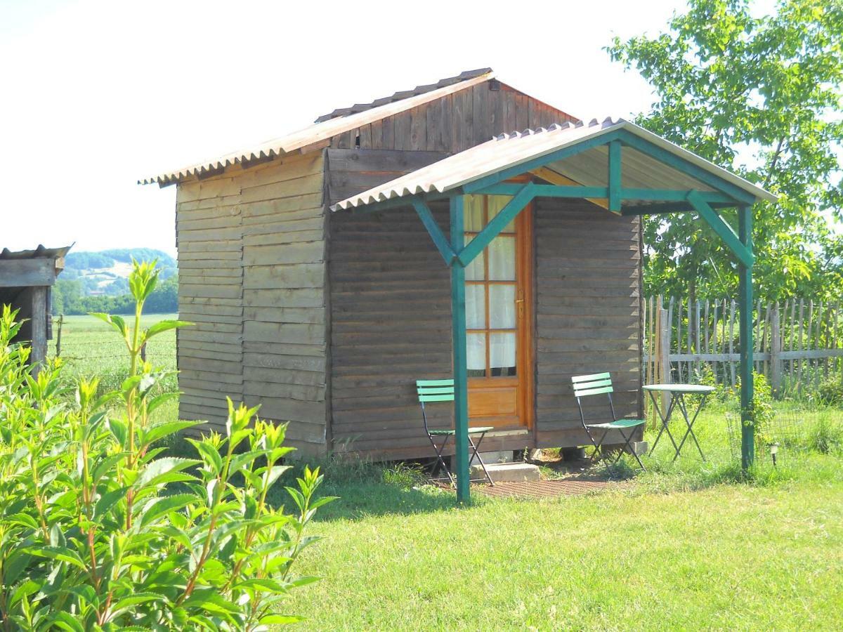 Ferme Equestre Les Chevaliers Hotel Penol Exterior photo